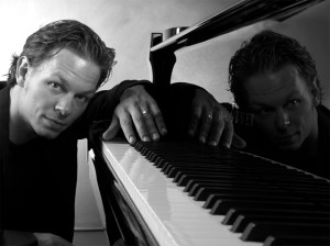 Ein Pfälzer Wahl-Trierer am Piano: Sebastian Matz. Foto: Oliver Götz