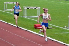 Nachwuchsläuferin Chiara Bermes lief bei den diesjährigen Deutschen Junioren-Meisterschaften in Göttingen auf den elften Rang.