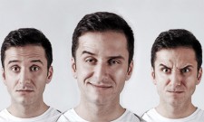 Öscan Cosar (1., 2. und 3. von rechts) kommt am Donnerstag in den Mergener Hof. Foto: Promo