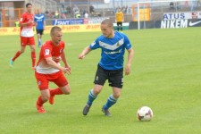 Alon Abelski rackerte wie gewohnt, konnte aber gegen die Niederlage gegen den SC Freiburg II nur wenig ausrichten. Foto: Christian Jöricke