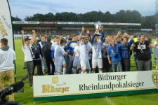 Titel verteidigt: Eintracht Trier hat erneut den Rheinland-Pokal gewonnen. Fotos: Christian Jöricke